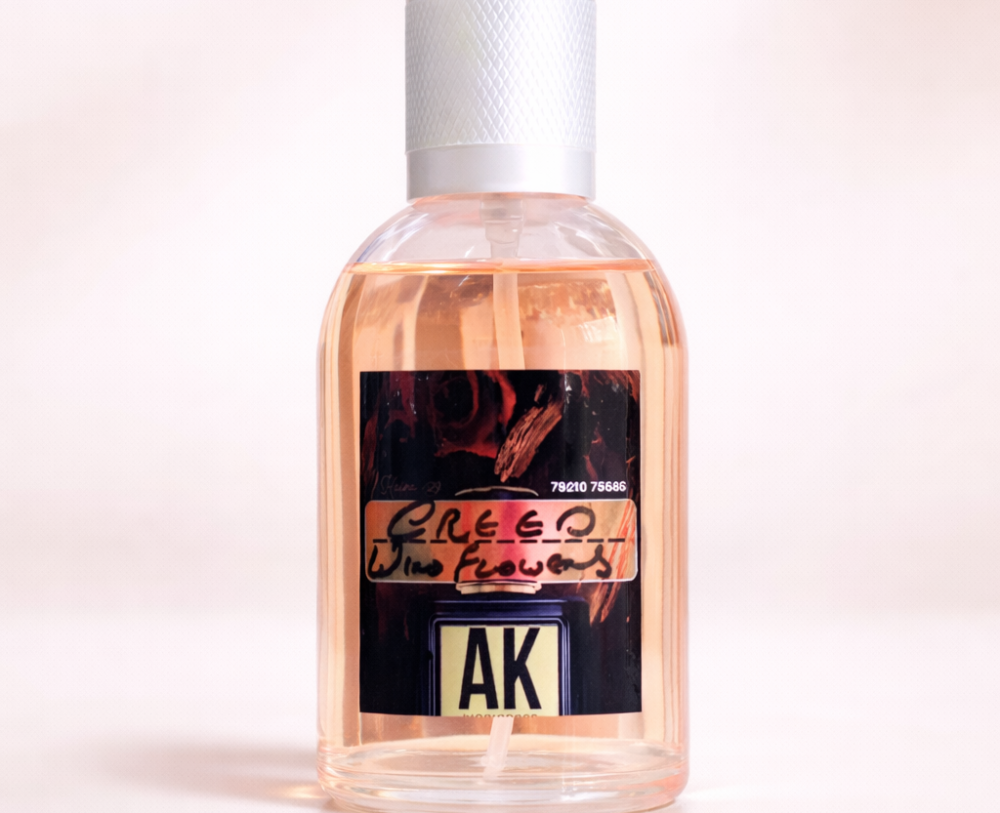 Discover the difference between designer fragrances and exclusive niche perfume houses — and learn which one suits your style best.